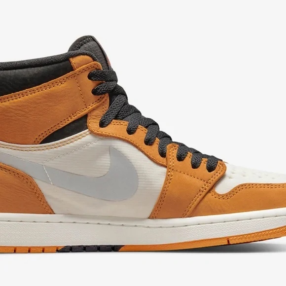 Nike Air Jordan 1 High Element Gore-Tex Light Curry DB2889 700 - Picture 3 of 8